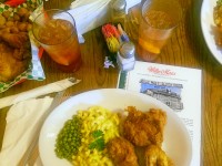 Willie Mae's Scotch House review, New Orleans Travel Blogger sweetsavant.com America's best food blog