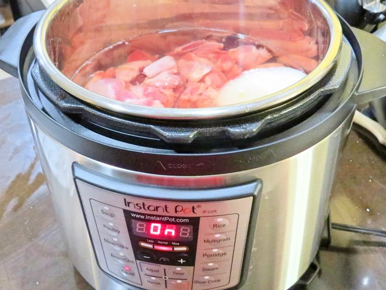 Thanksgiving cornbread giblet and sausage stuffing Sweet Savant